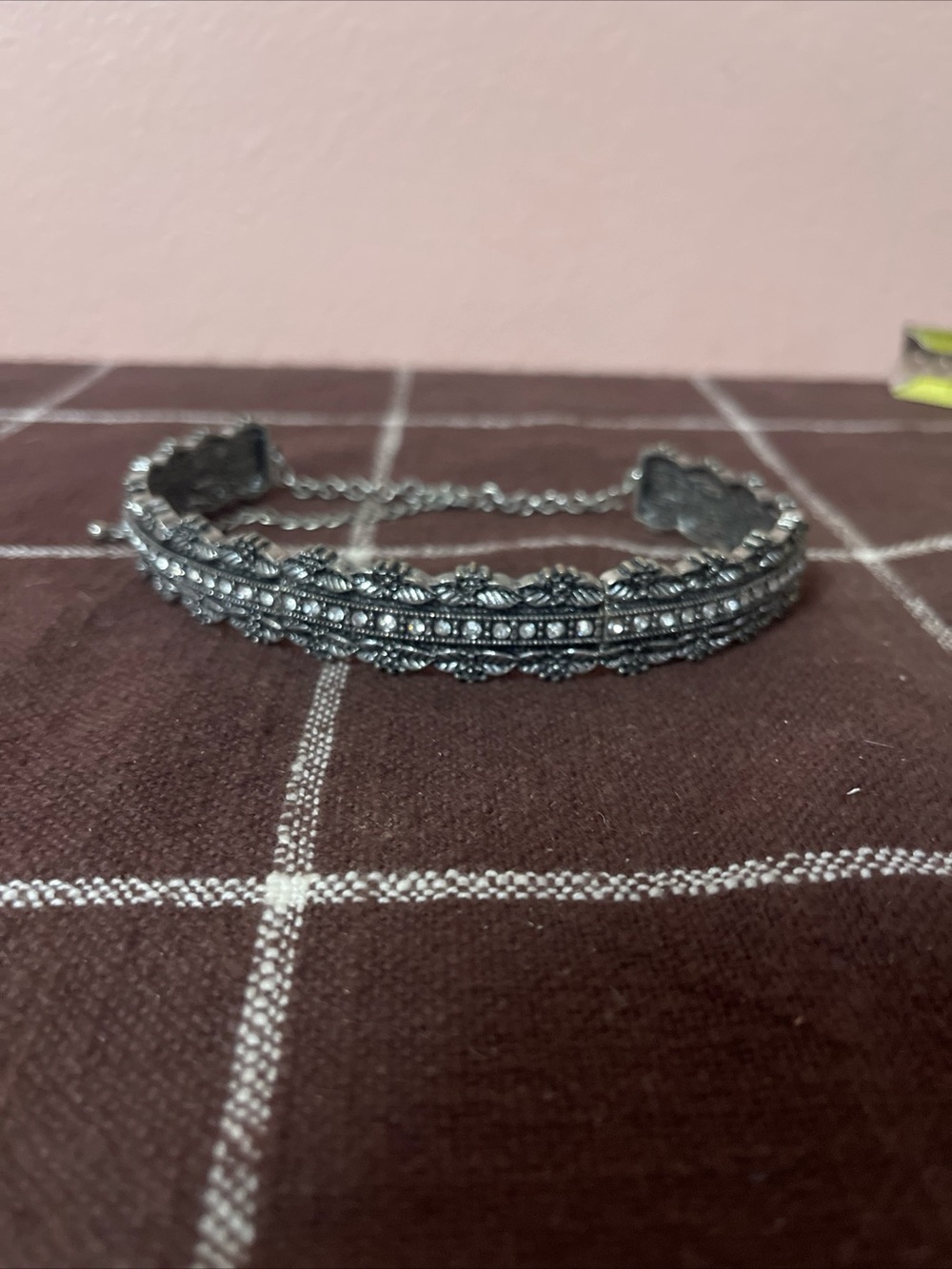 Vintage-Inspired Silver &Black Floral Crystal Choker Necklace